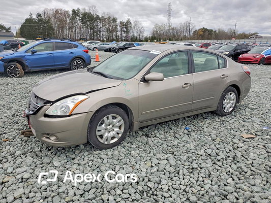 Nissan Altima 2012 - Image 1 of 13