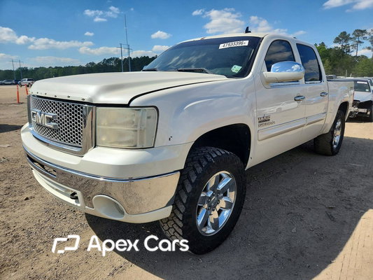 GMC Sierra 2012 - Image 1 of 12