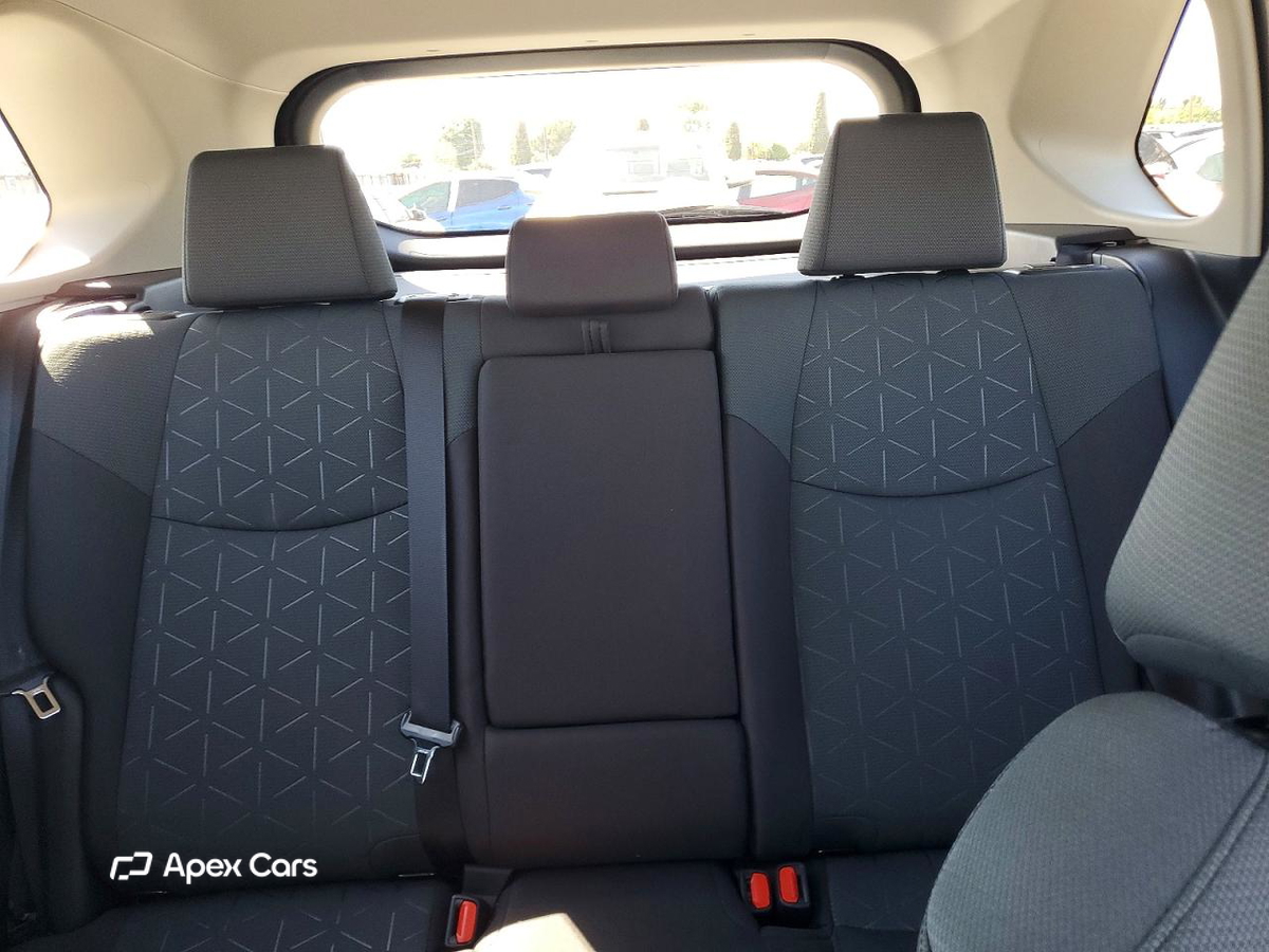 Toyota RAV 4 2025