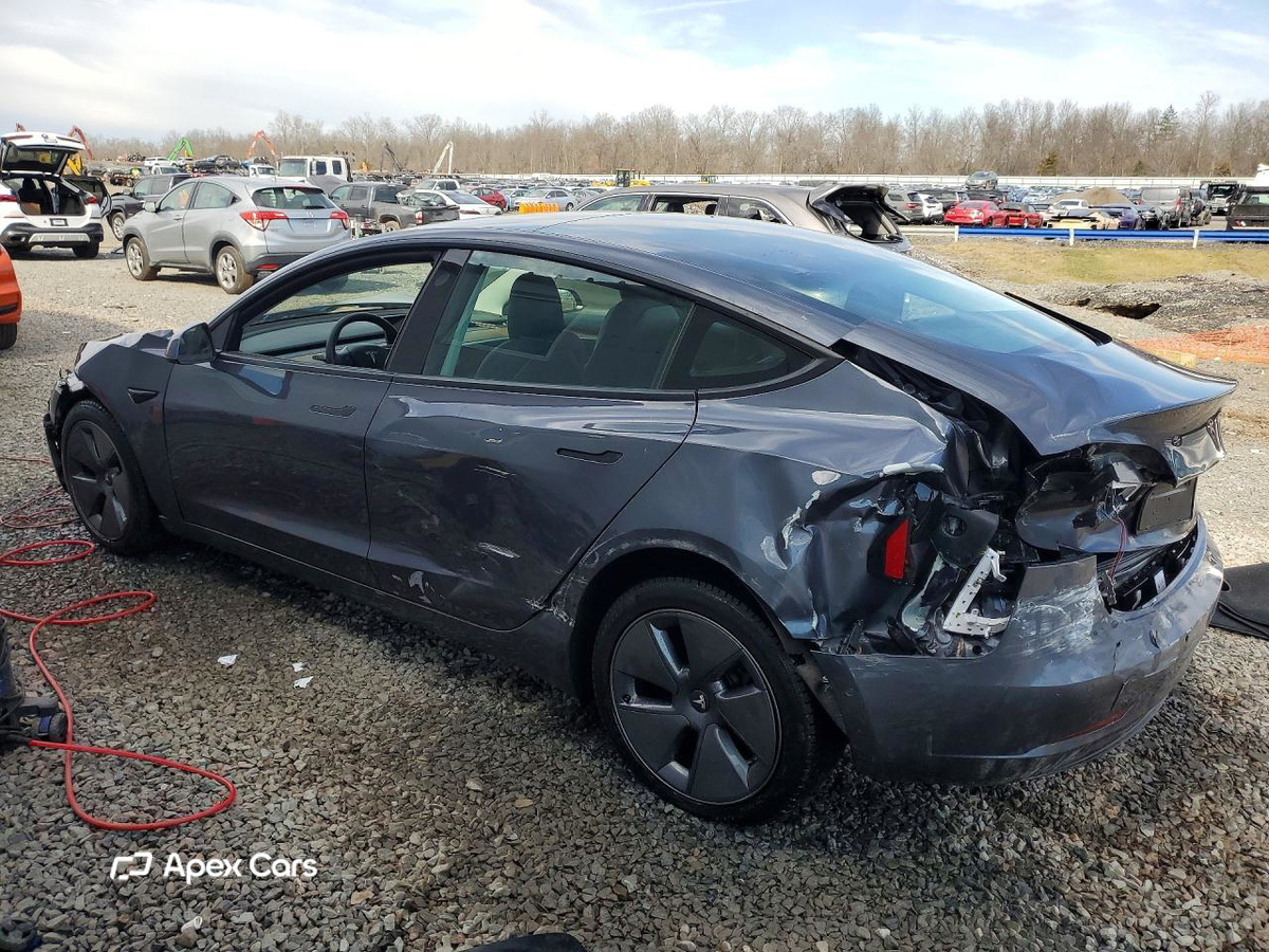 Tesla Model 3 2022