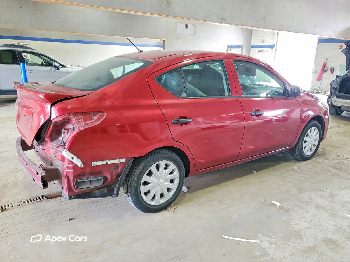 Nissan Versa 2016