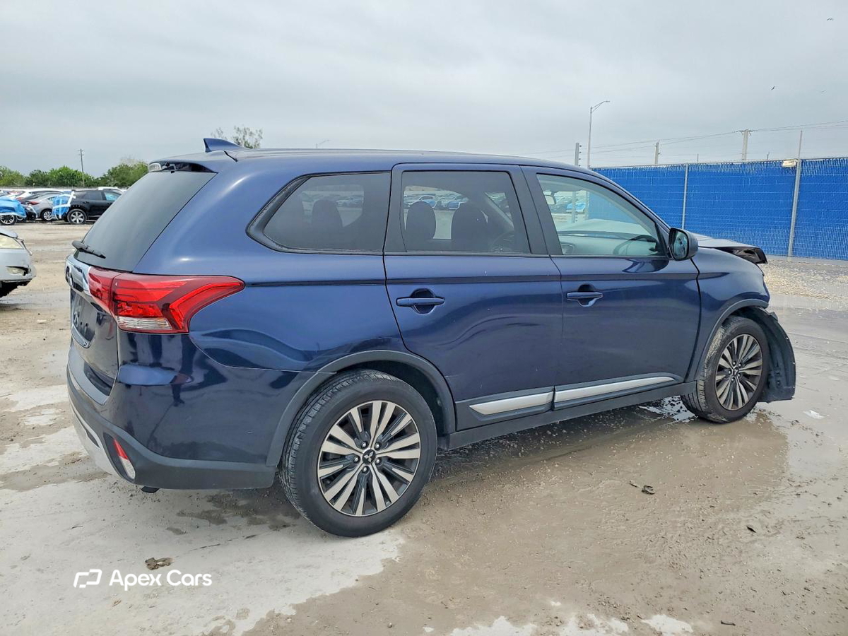Mitsubishi Outlander 2020