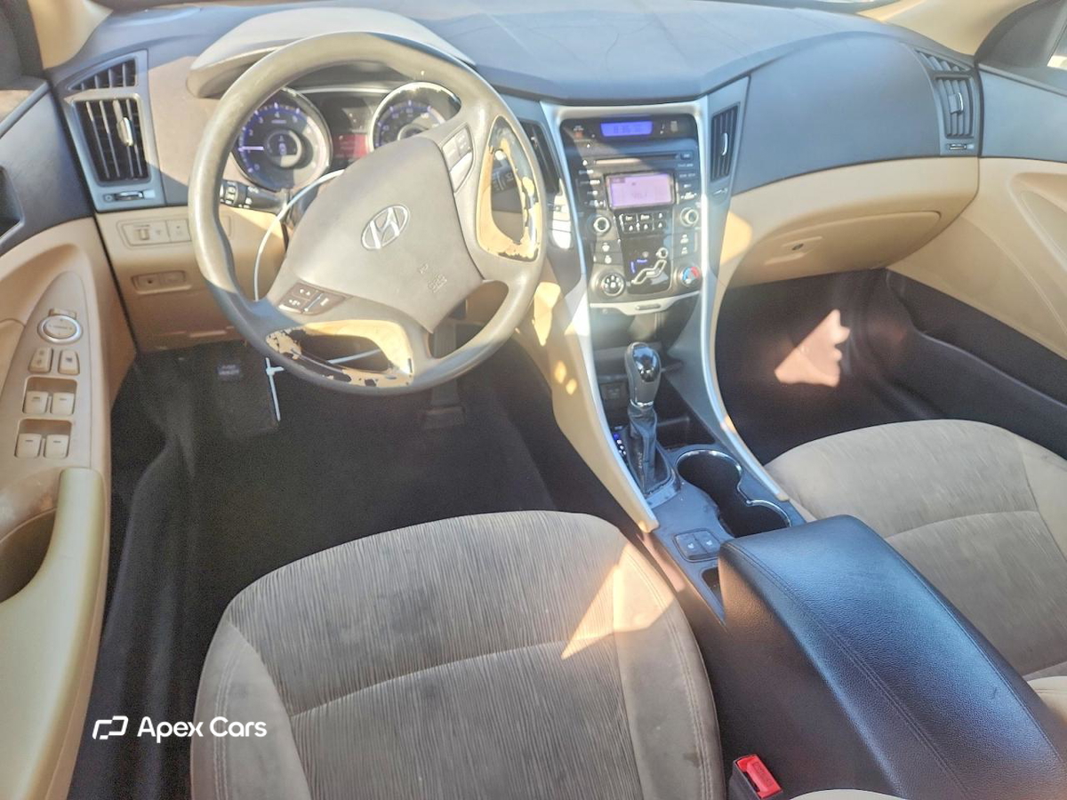 Hyundai Sonata 2013