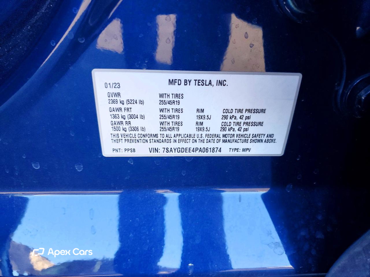 Tesla Model Y 2023