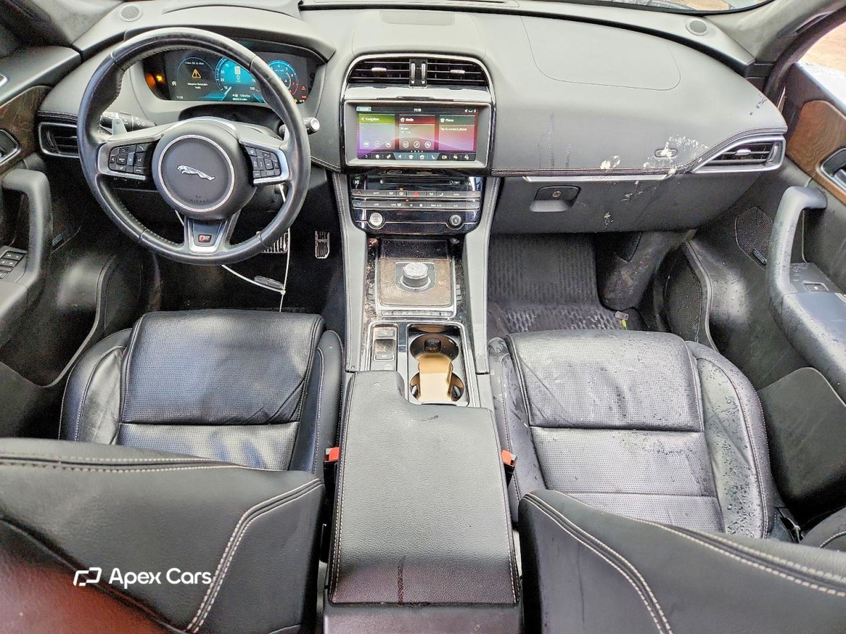 Jaguar F-Pace 2018
