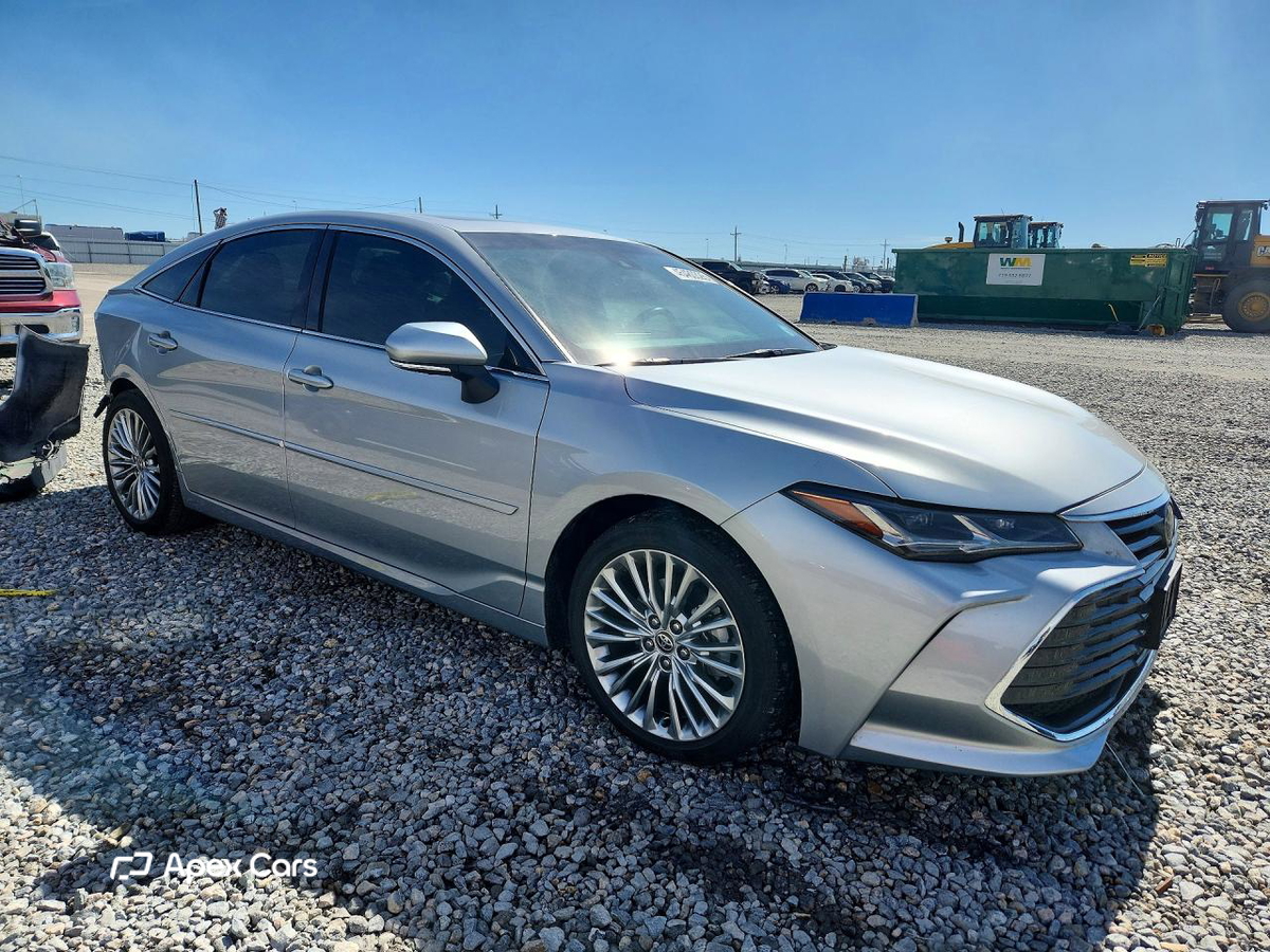 Toyota Avalon 2022