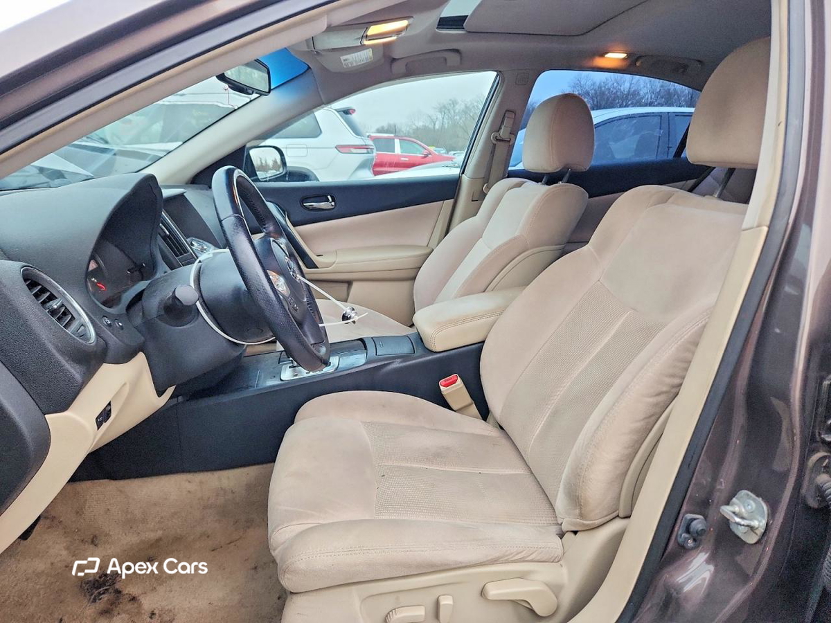 Nissan Maxima 2013