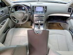 Infiniti G 2011