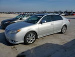 Toyota Avalon 2011