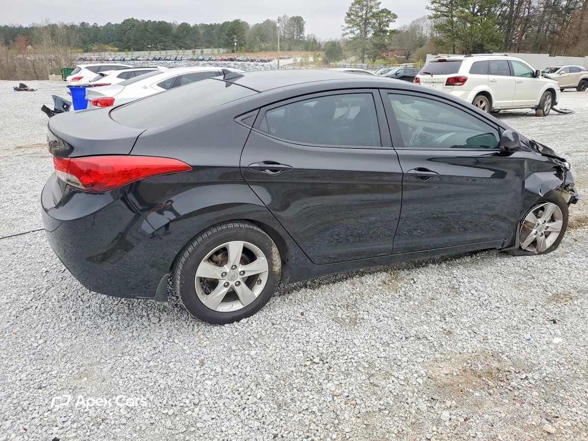 Hyundai Elantra 2013