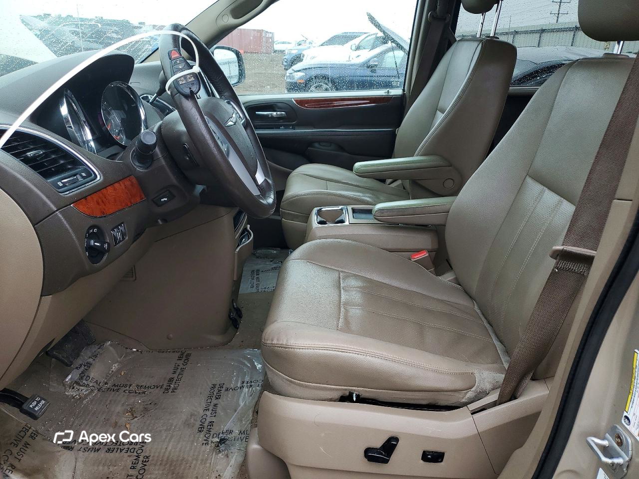 Chrysler Voyager 2013
