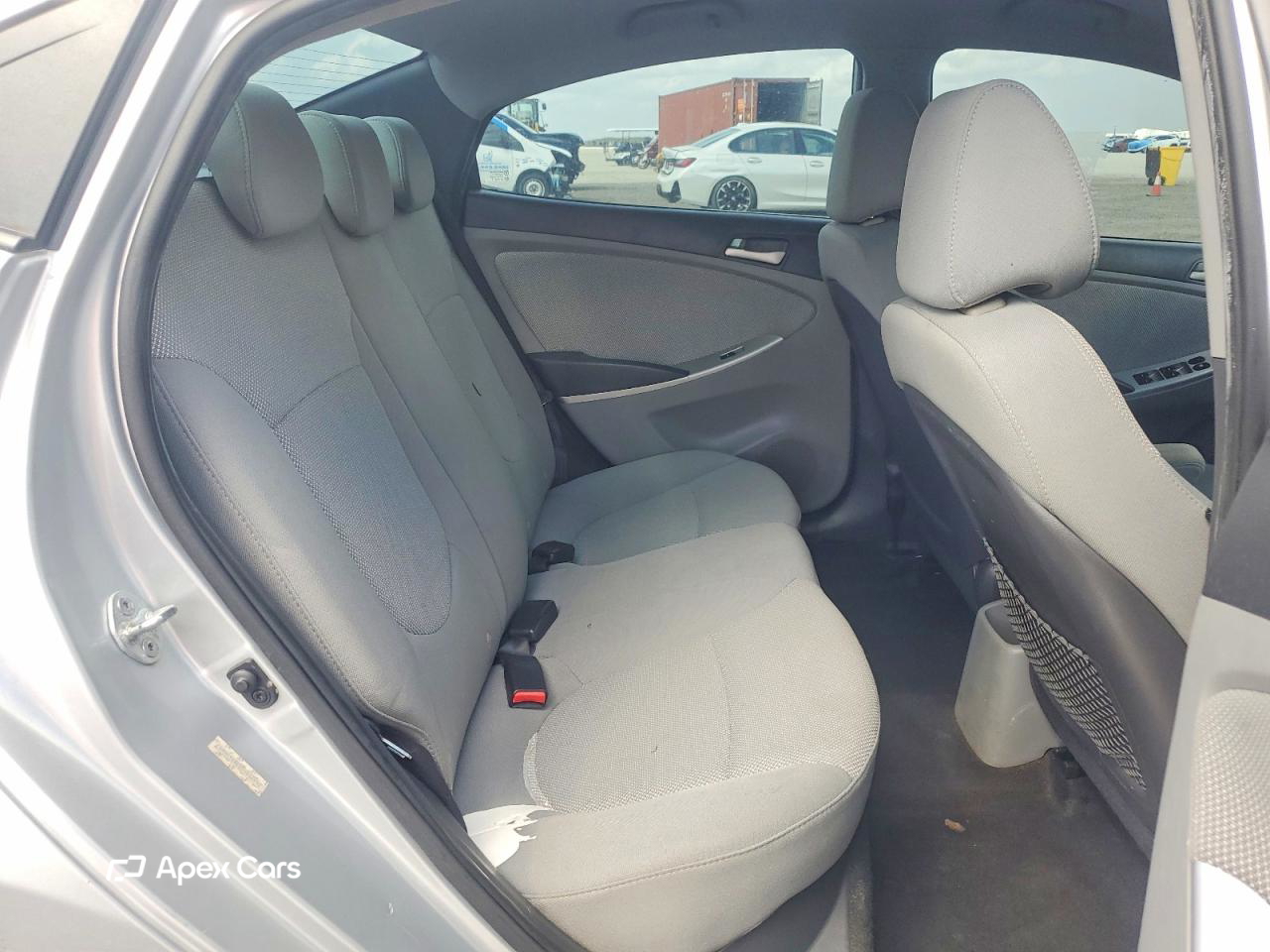 Hyundai Accent 2013