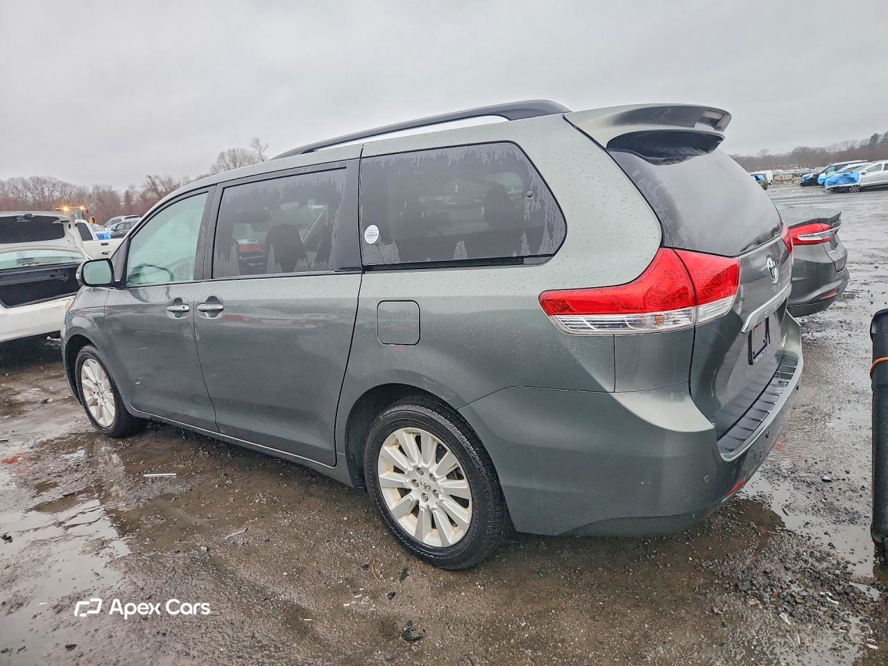 Toyota Sienna 2014