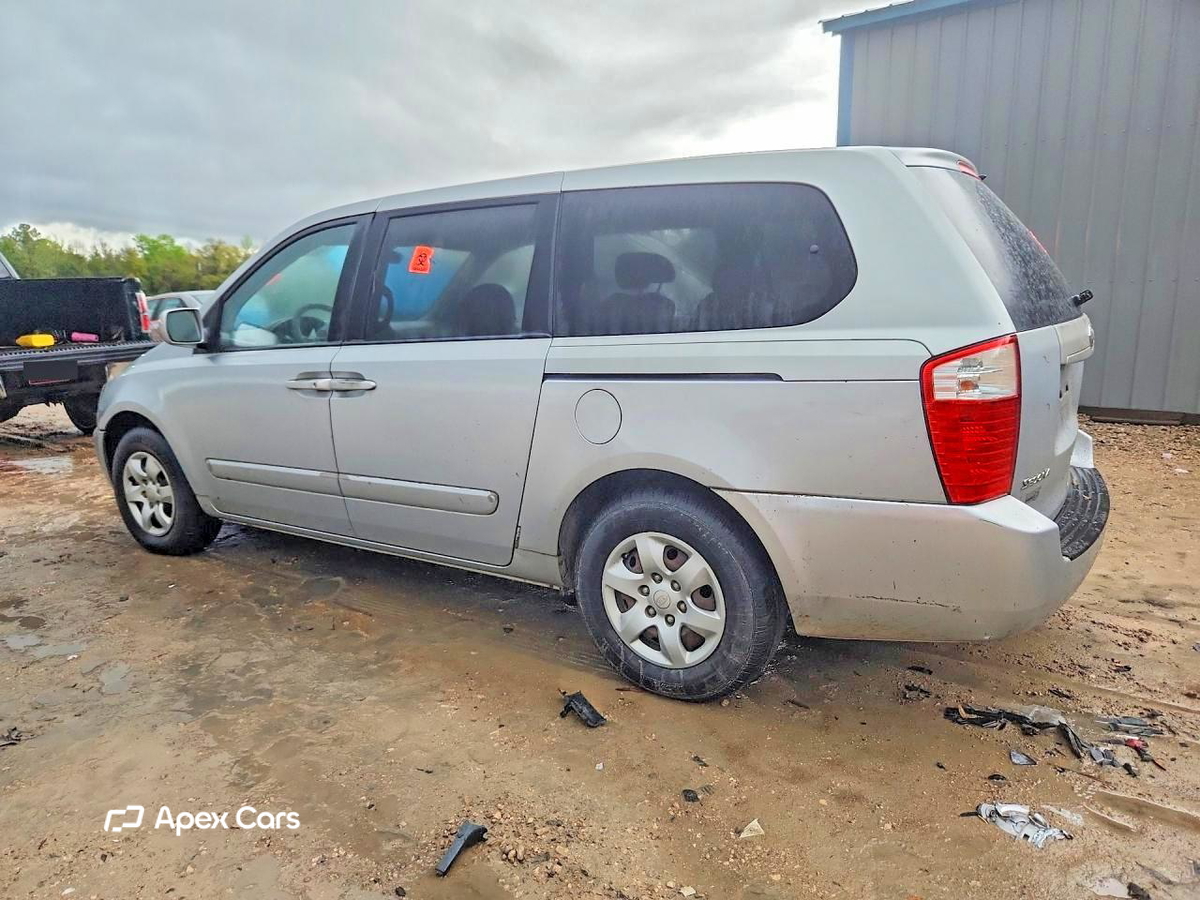 Kia Sedona 2006