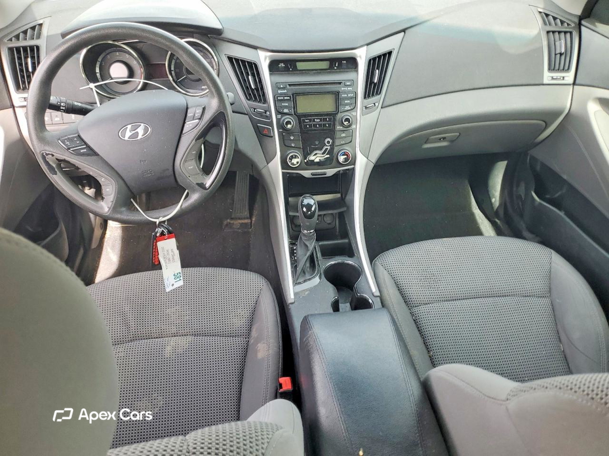 Hyundai Sonata 2012