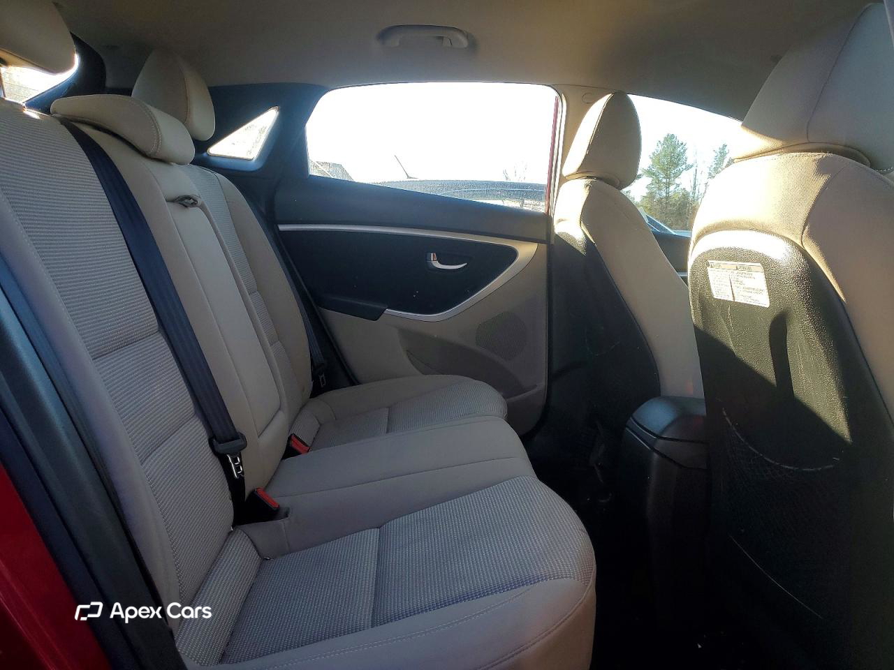 Hyundai Elantra 2016
