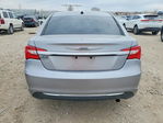Chrysler 200 2013