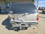 Chevrolet Suburban 2004