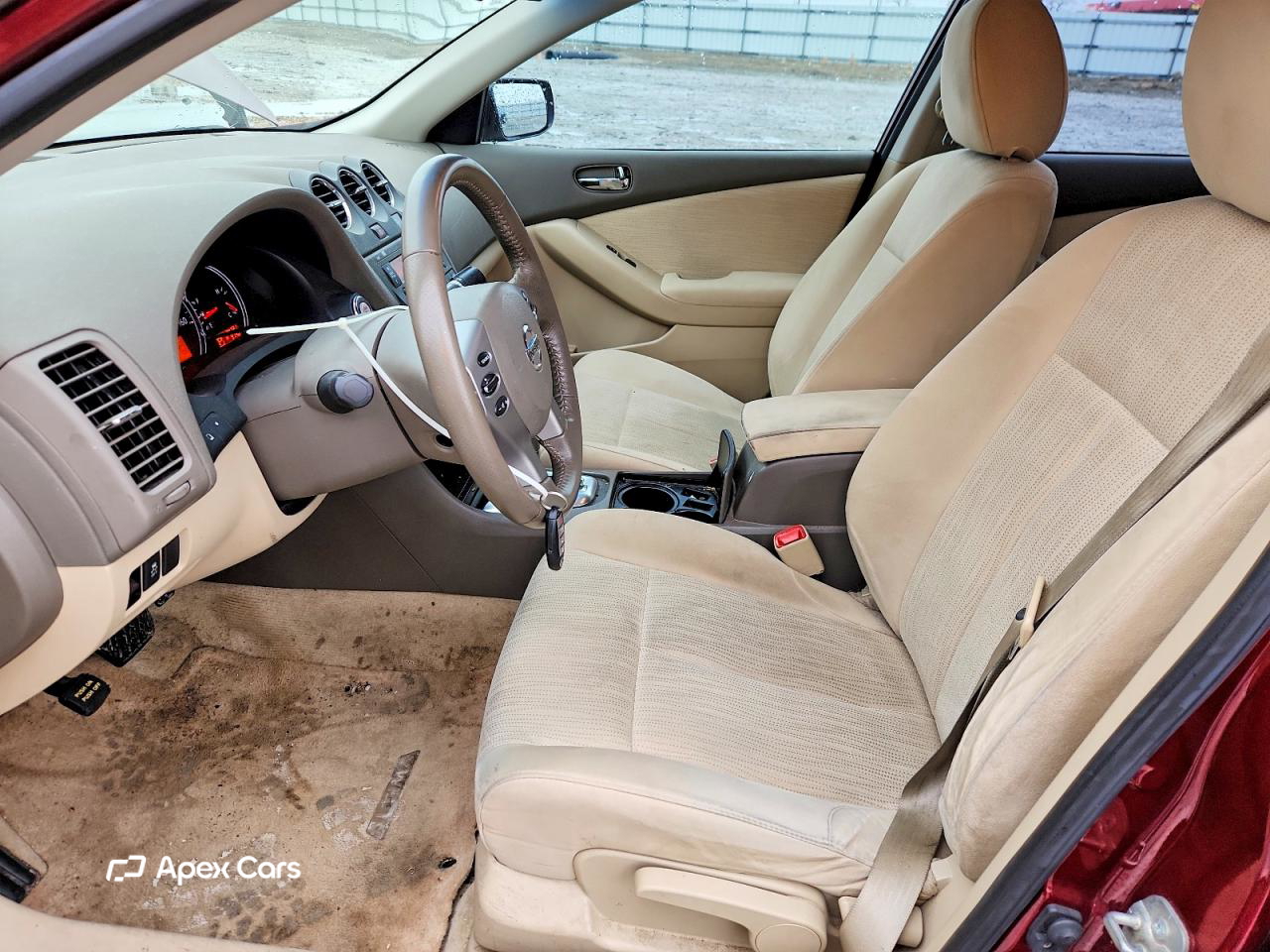 Nissan Altima 2011