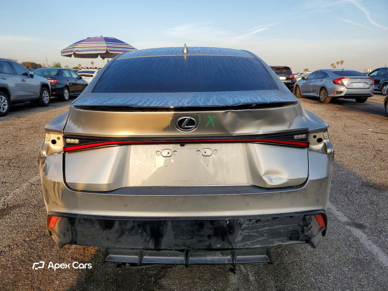 Lexus IS 2023