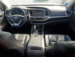 Toyota Highlander 2017
