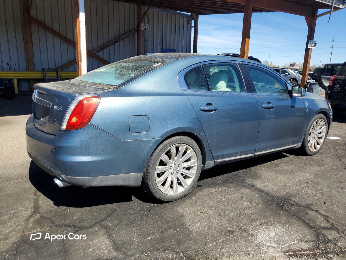 Lincoln MKS 2010