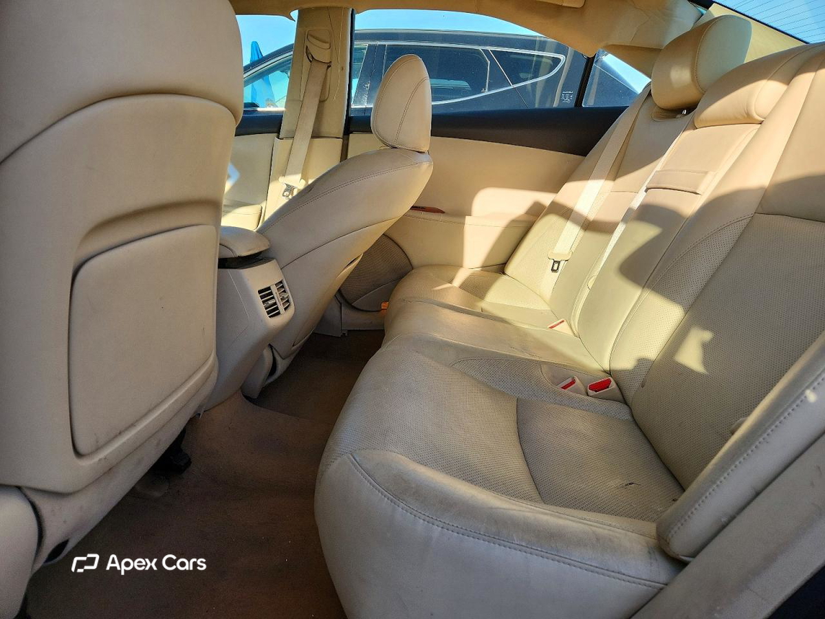 Lexus ES 2011