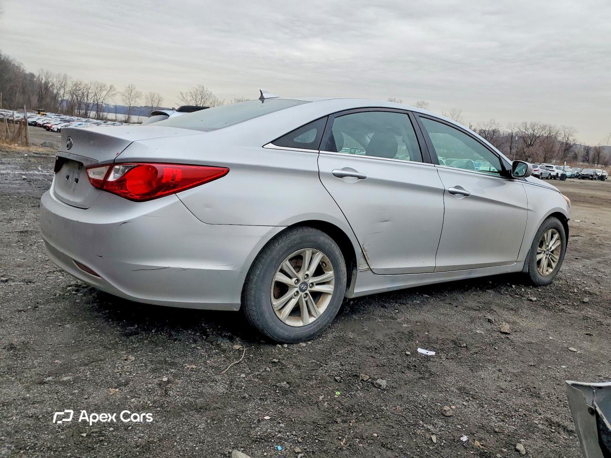 Hyundai Sonata 2012