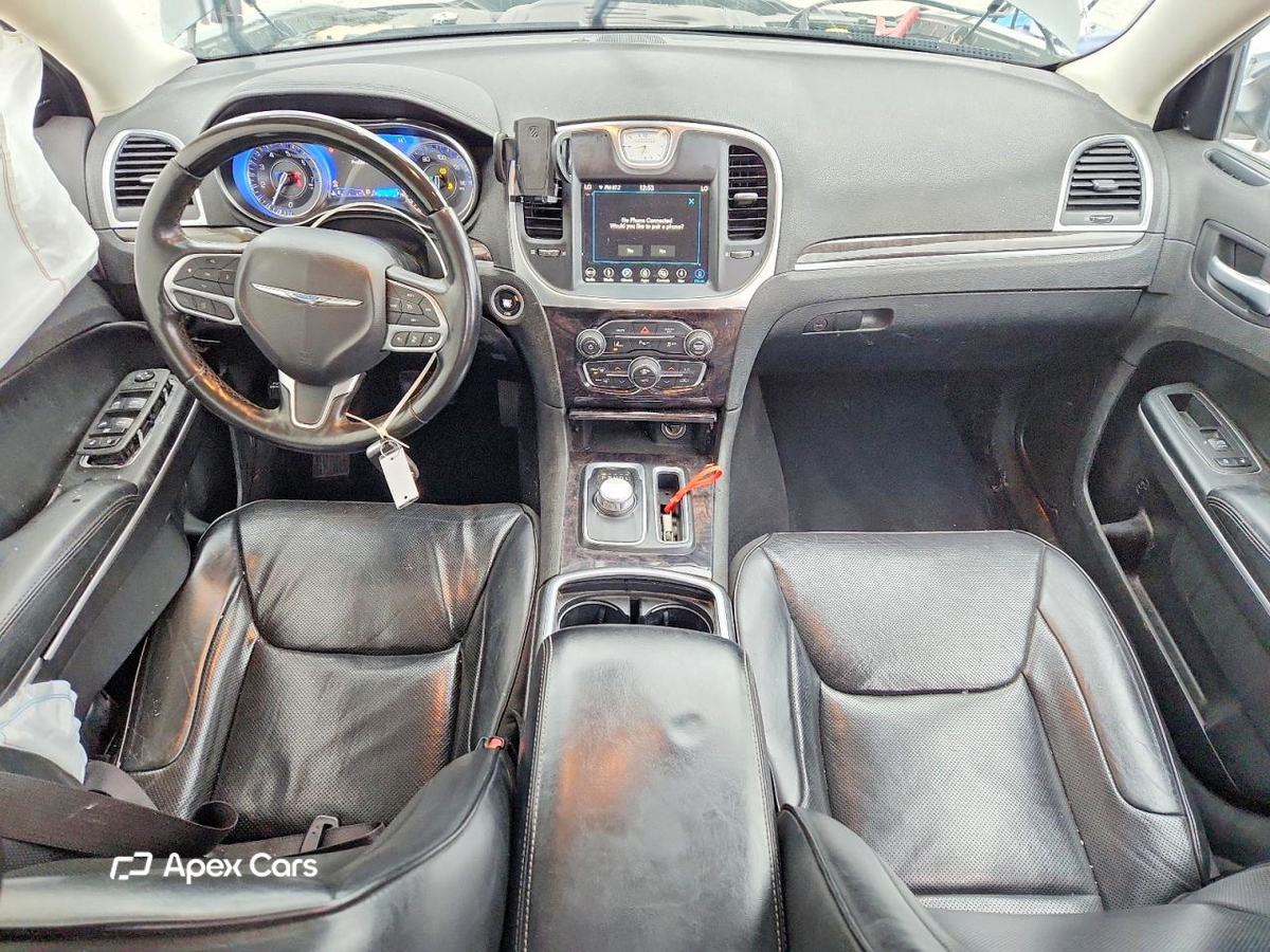 Chrysler 300 2019