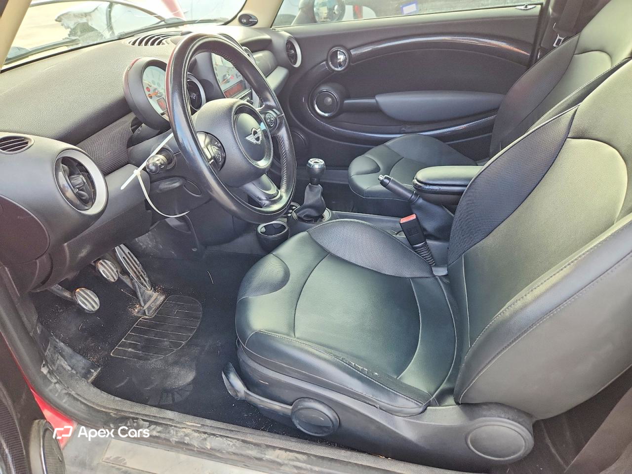 MINI Cooper 2011