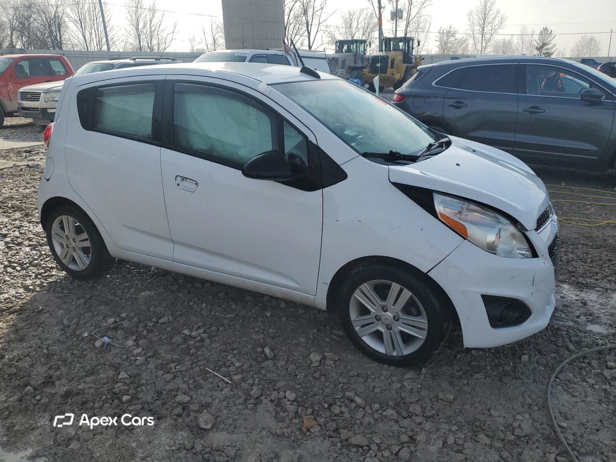 Chevrolet Spark 2015