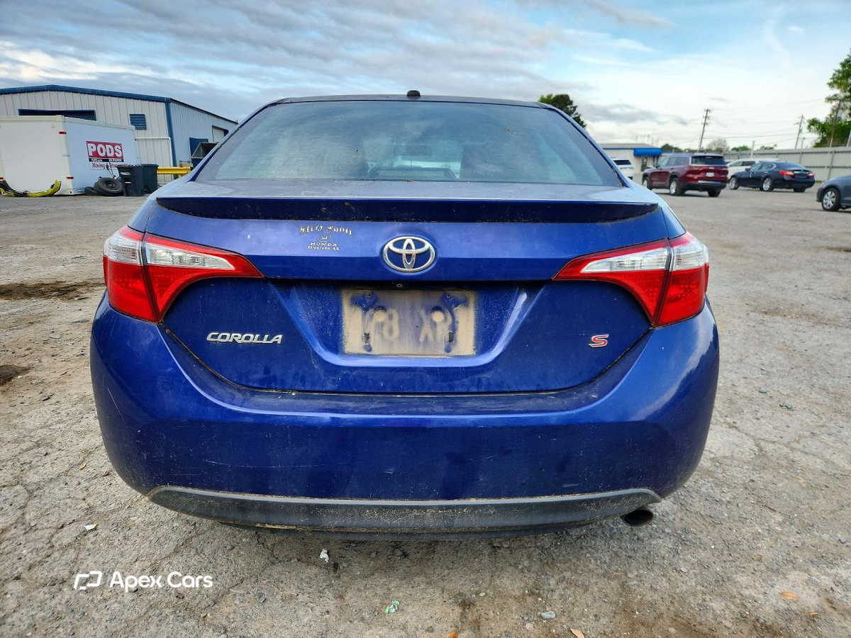 Toyota Corolla 2015