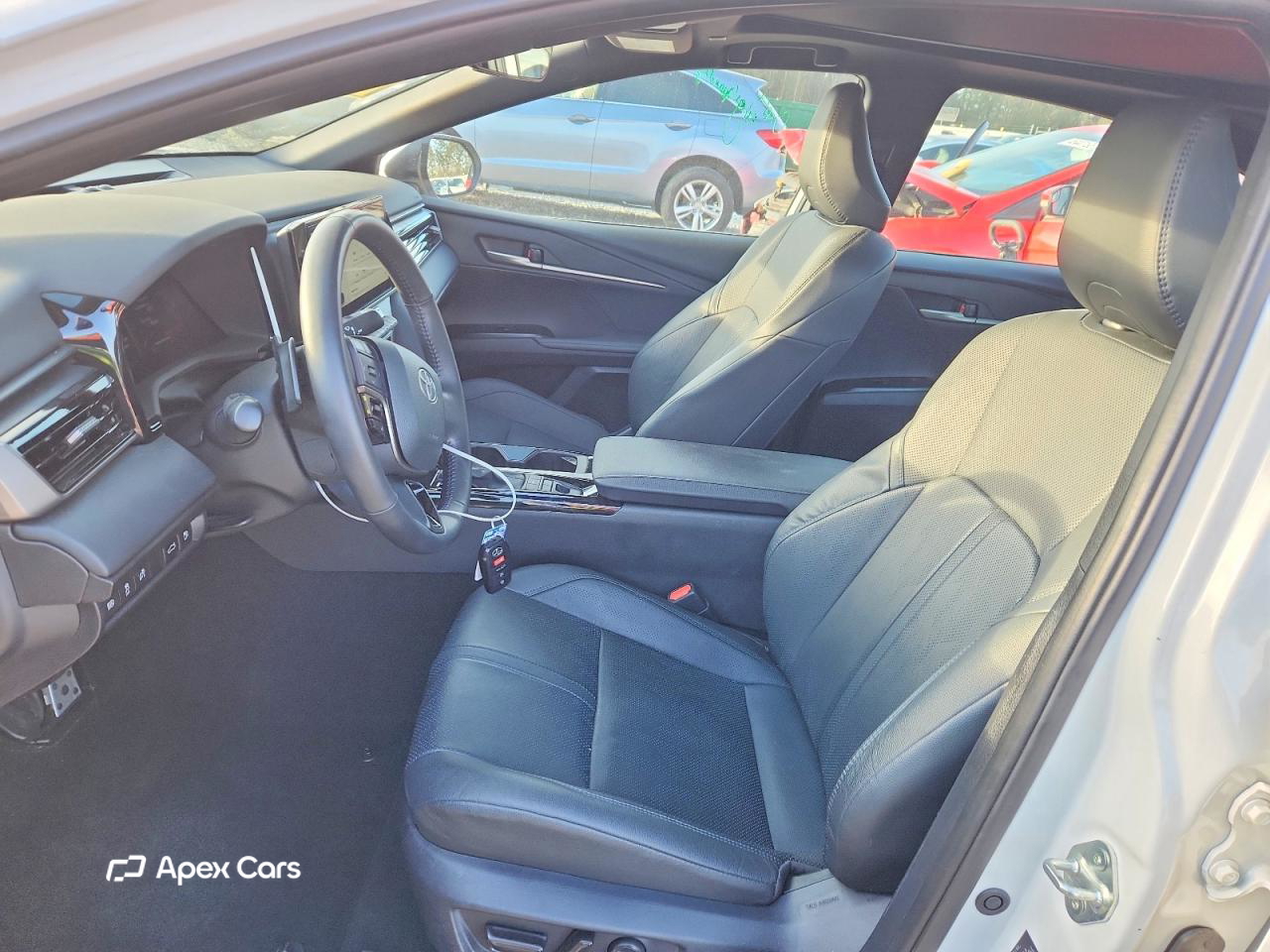 Toyota Camry 2025