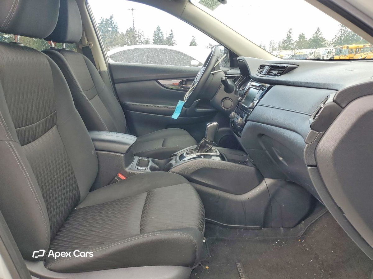 Nissan Rogue 2020