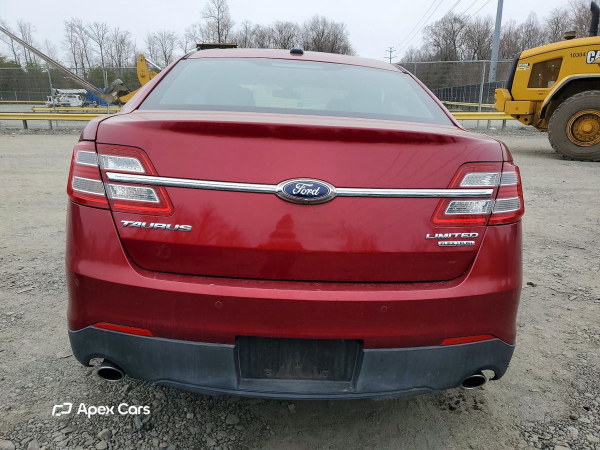 Ford Taurus 2014