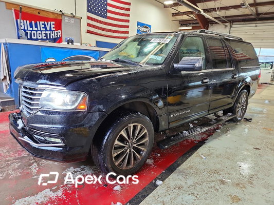 Lincoln Navigator 2016 - Image 1 of 13