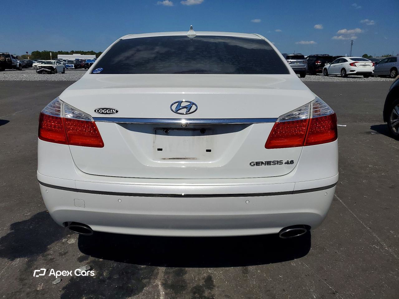 Hyundai Genesis 2011