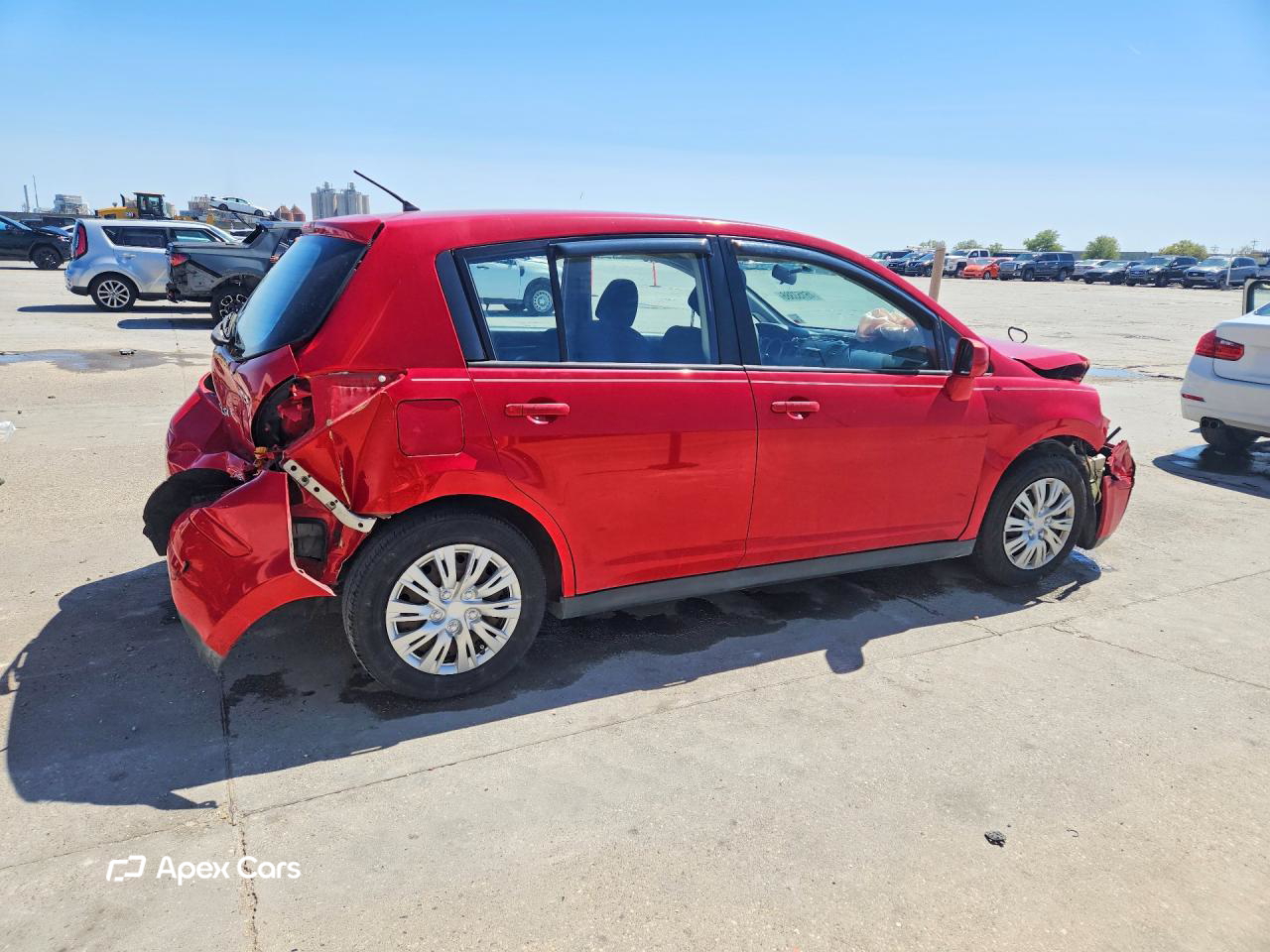 Nissan Versa 2011