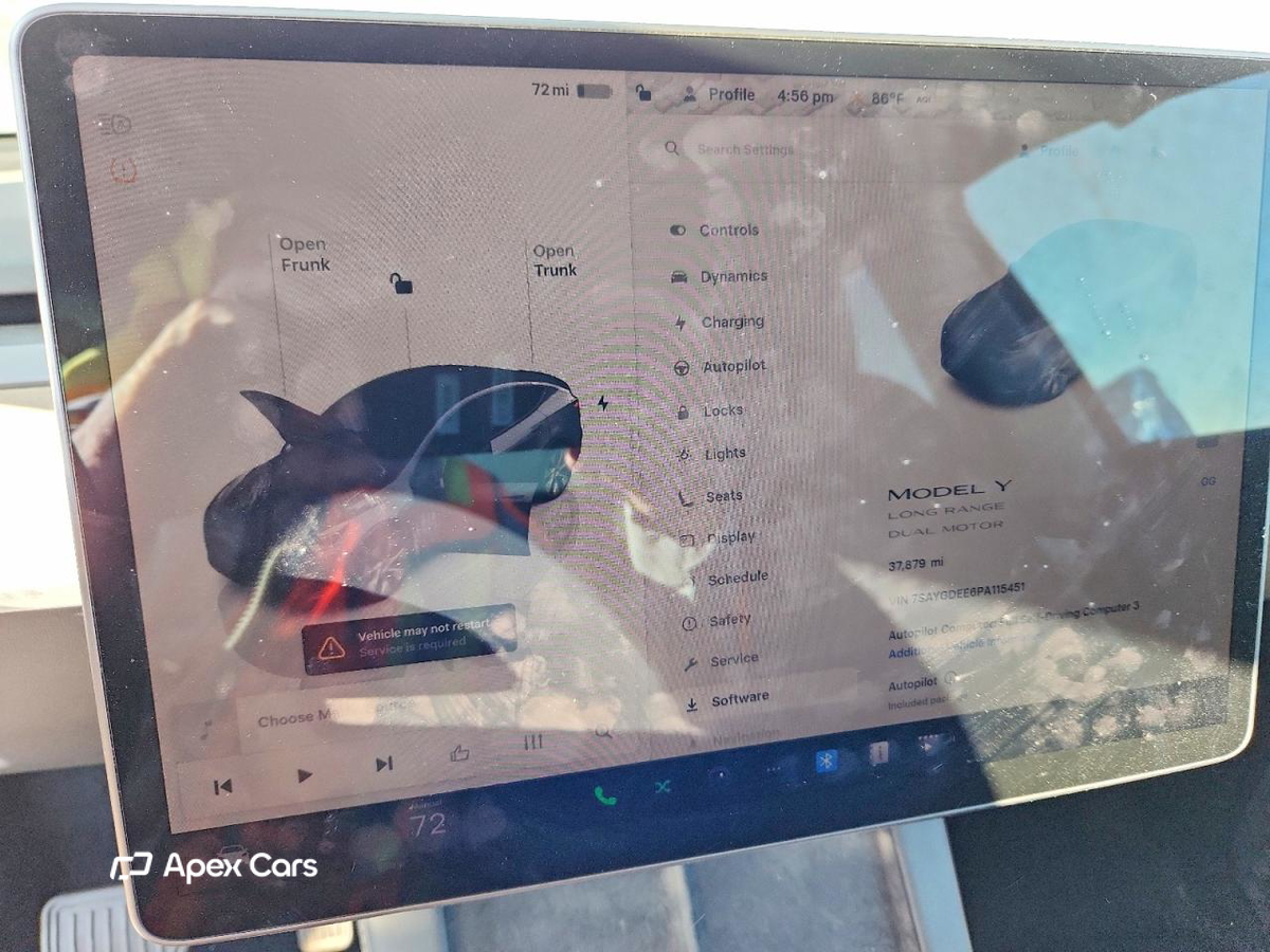 Tesla Model Y 2023