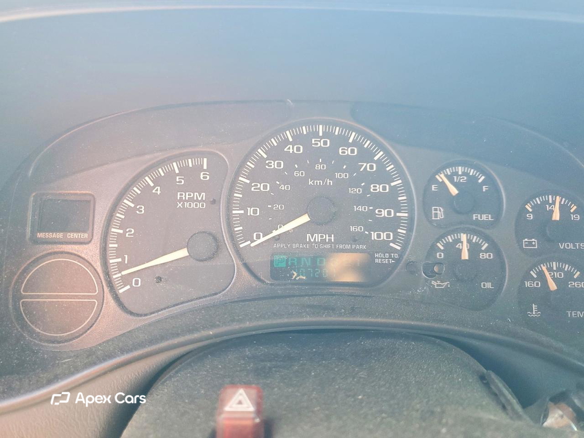 Chevrolet Silverado 2001