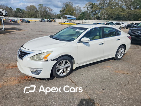Nissan Altima 2014 - Image 1 of 13