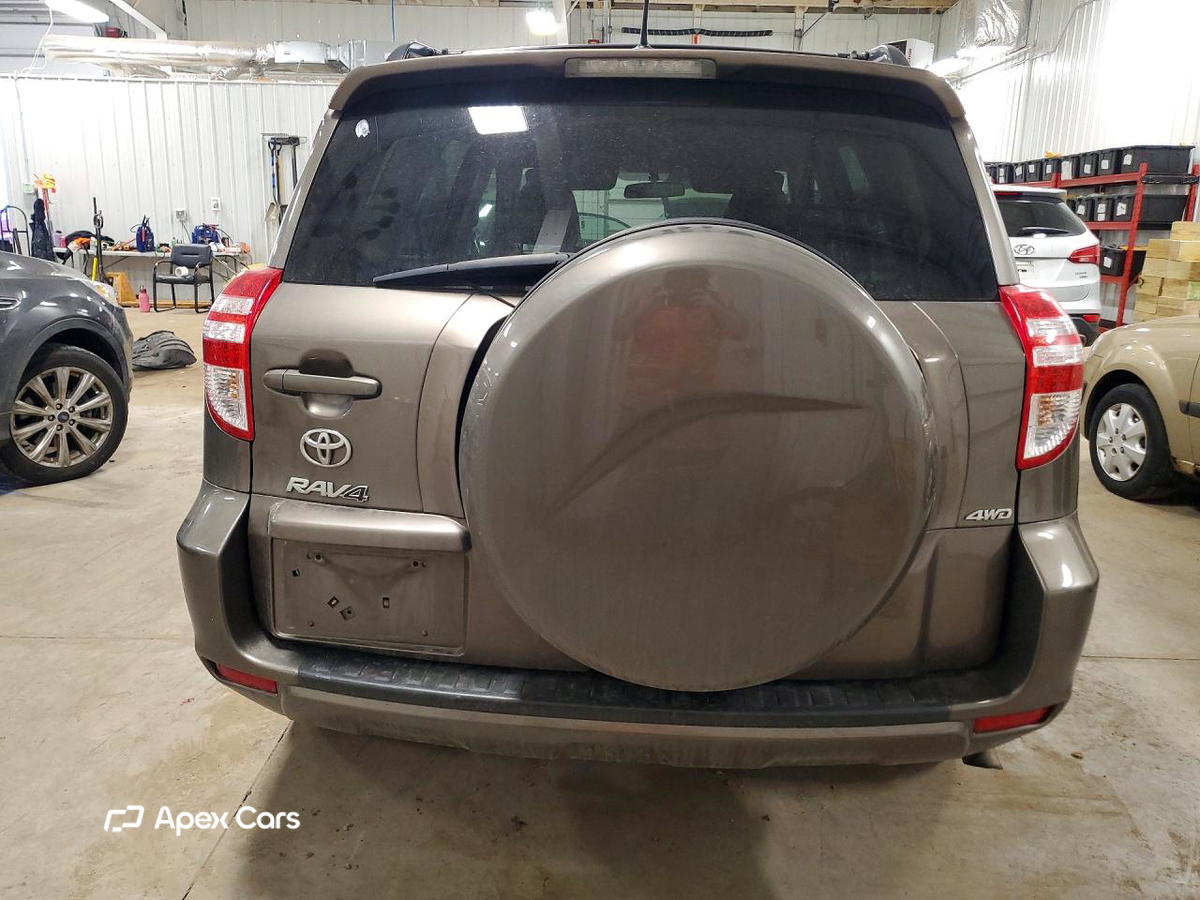Toyota RAV 4 2011