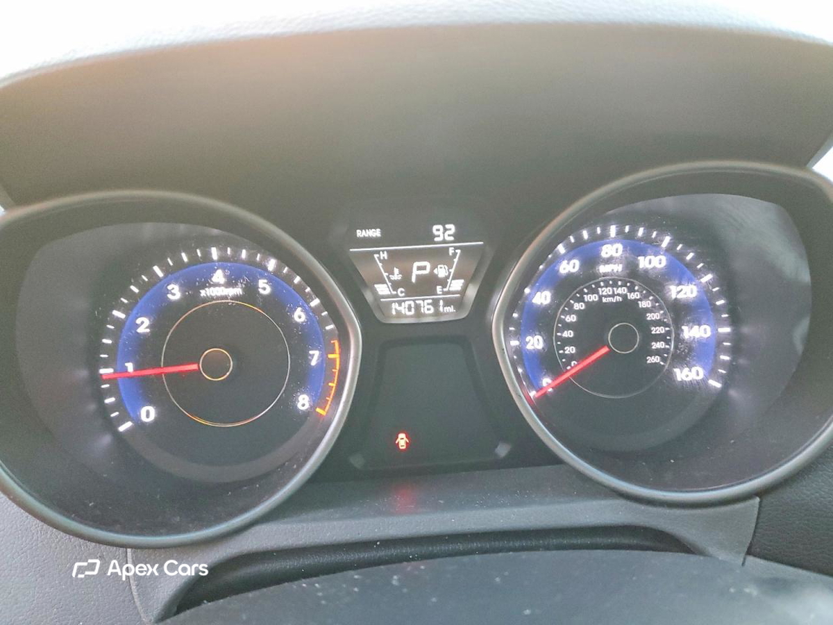 Hyundai Elantra 2016
