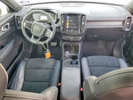 Volvo XC40 2022