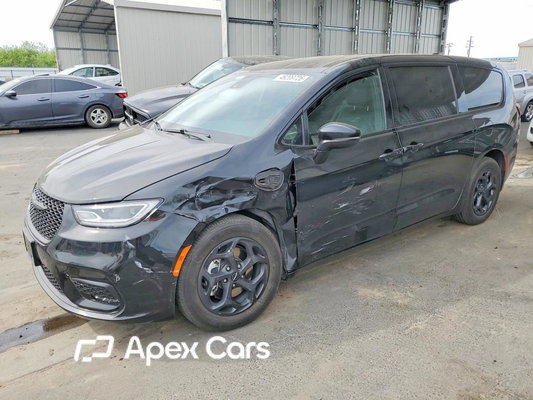 Chrysler Pacifica 2022 - Image 1 of 13