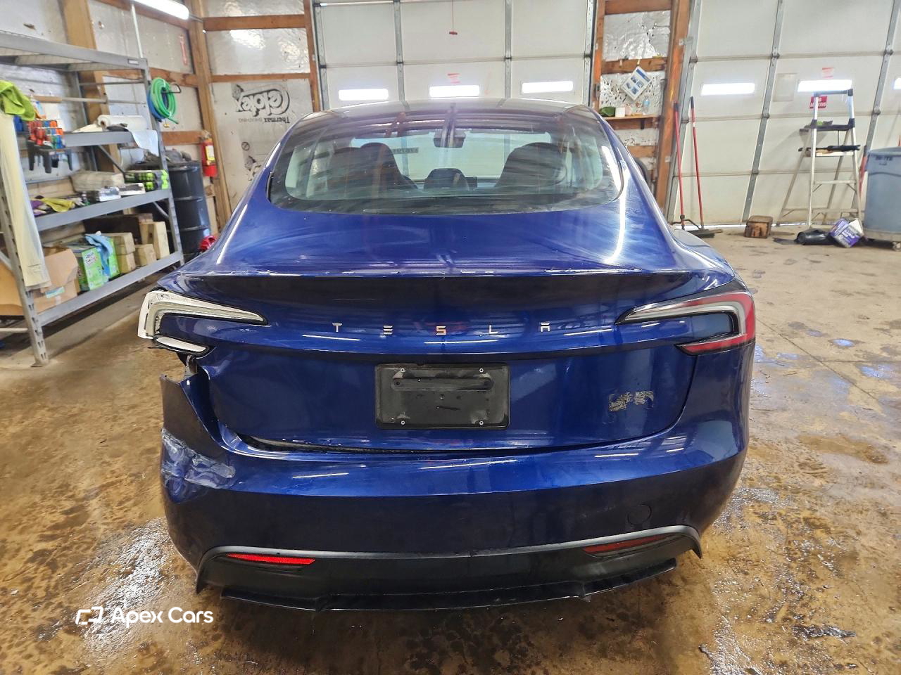 Tesla Model 3 2024