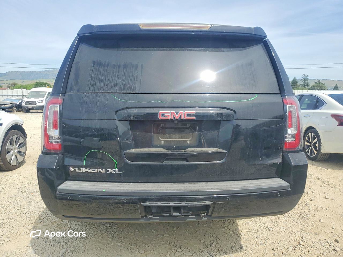GMC Yukon 2016