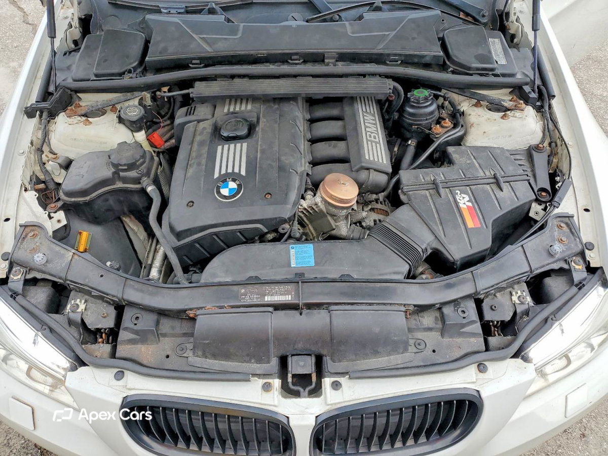BMW Series 3 2009