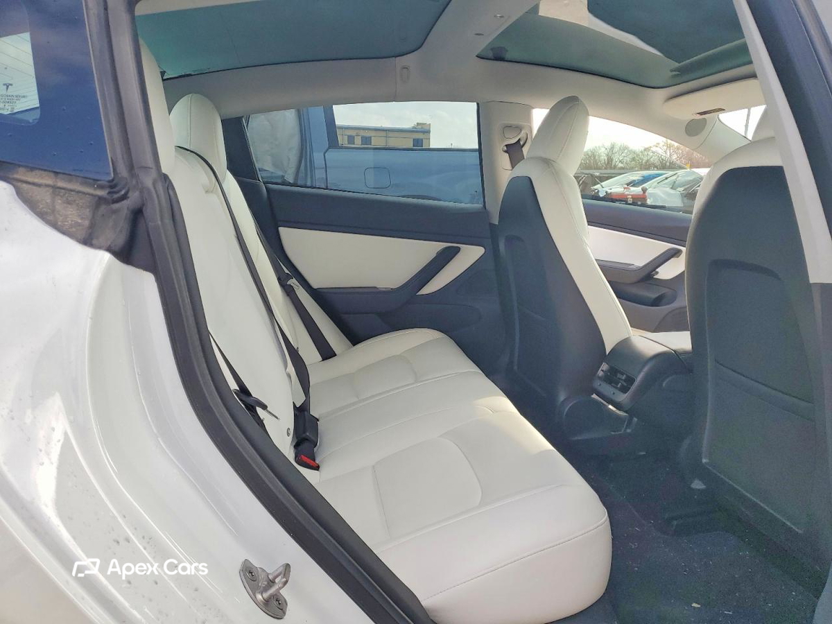 Tesla Model 3 2018