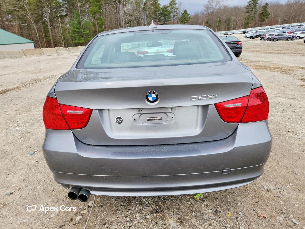 BMW Series 3 2009